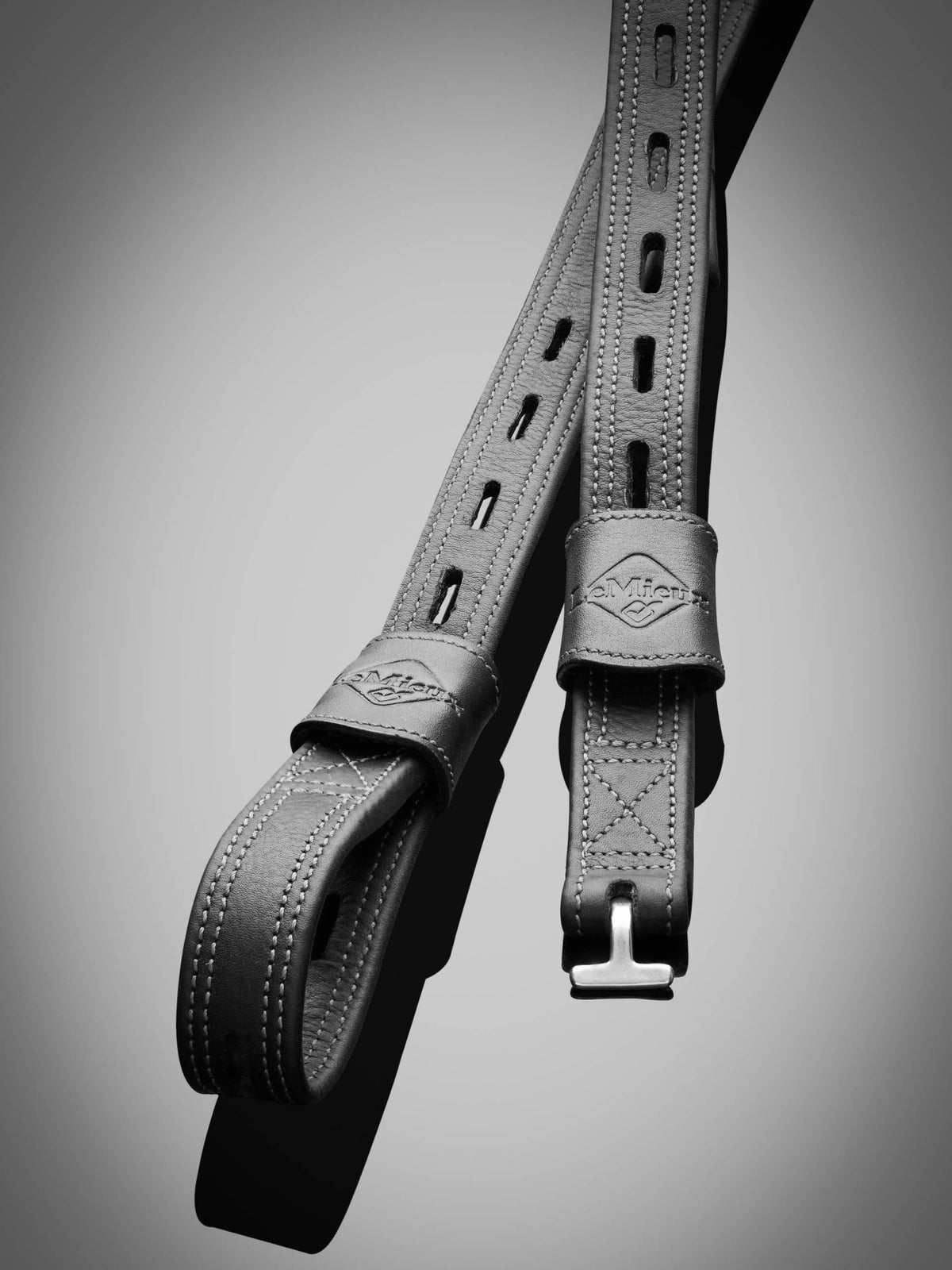 LeMeiux Vector Close Contact Stirrup Leather - Nags Essentials