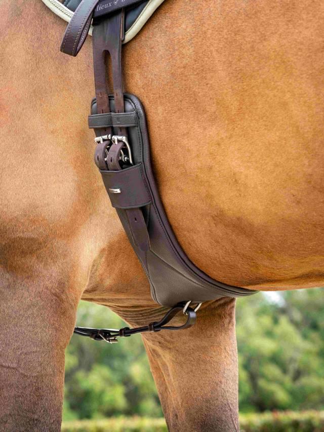 LeMieux Arika Contoured Dressage Girth - Nags Essentials