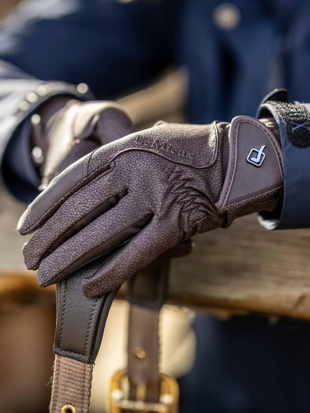 LeMieux Close Contact Gloves - Nags Essentials
