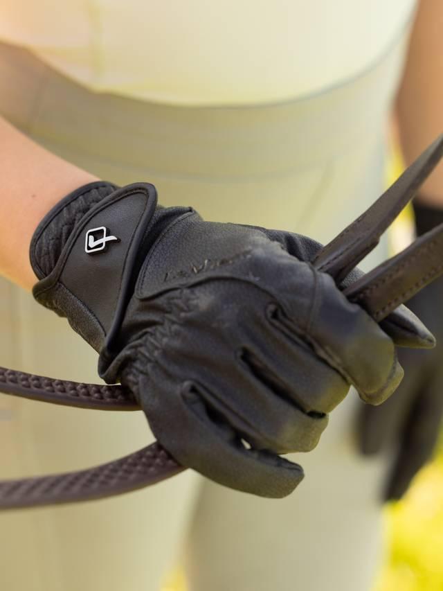 LeMieux Close Contact Gloves - Nags Essentials