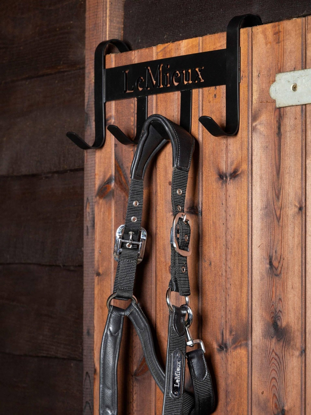 LeMieux Headcollar Hanger - Nags Essentials