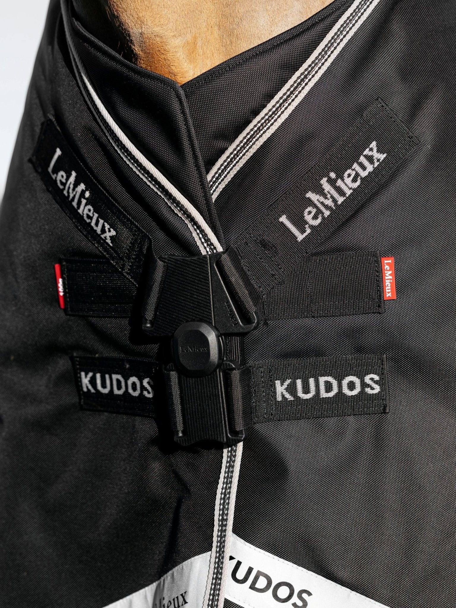 LeMieux Kudos Neo-Turnout Rug 100g - Black - Nags Essentials