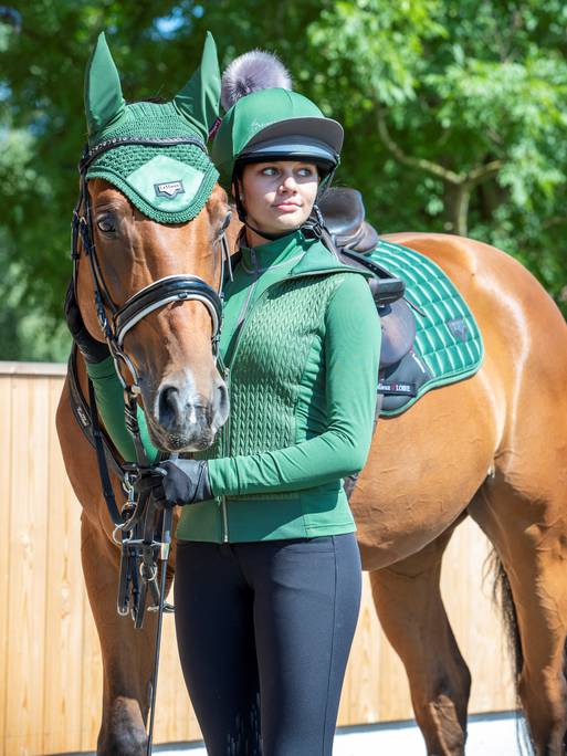 LeMieux Loire Close Contact Square - Nags Essentials