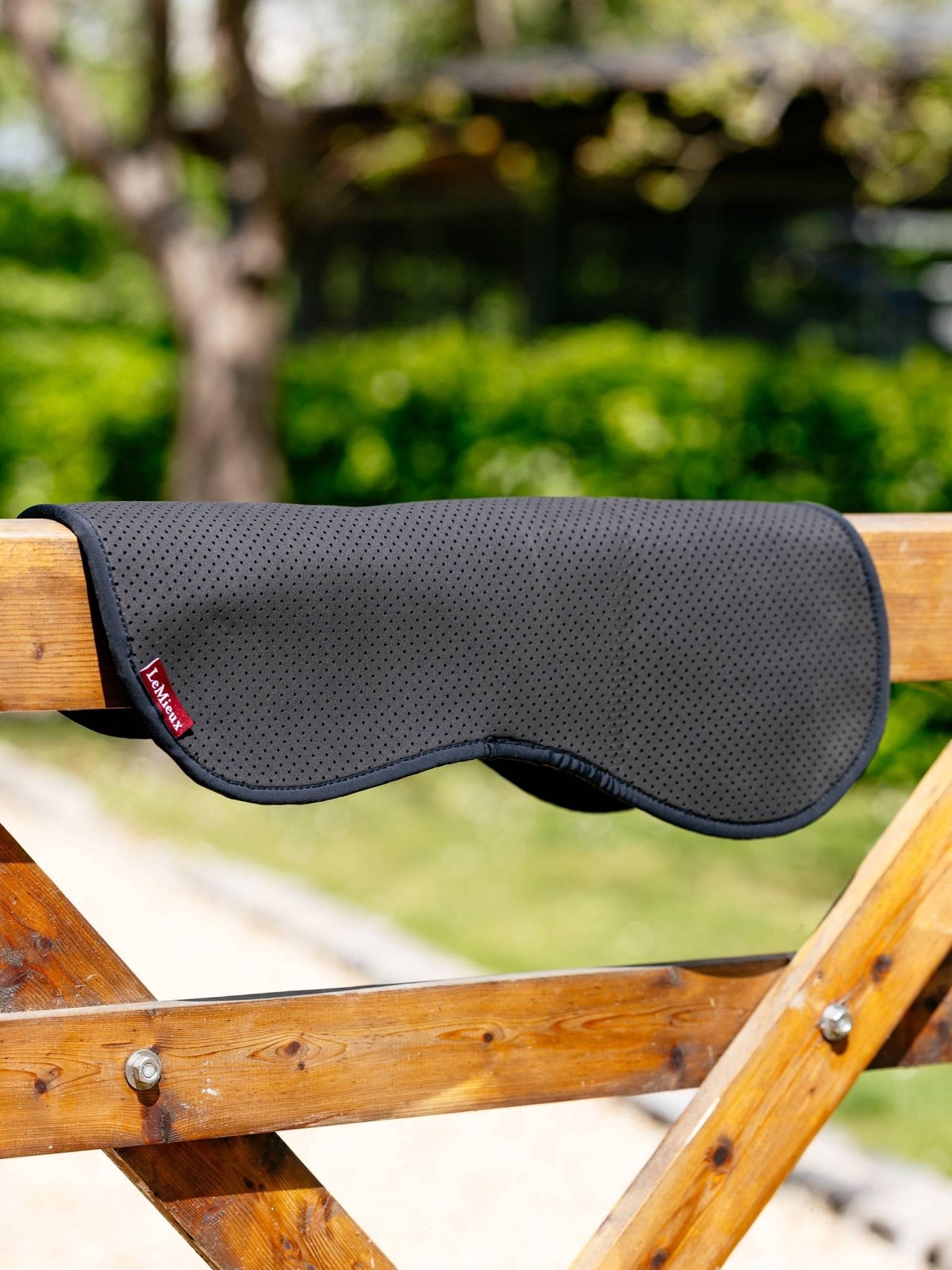 LeMieux Non - Slip Half Pad - Black - Nags Essentials