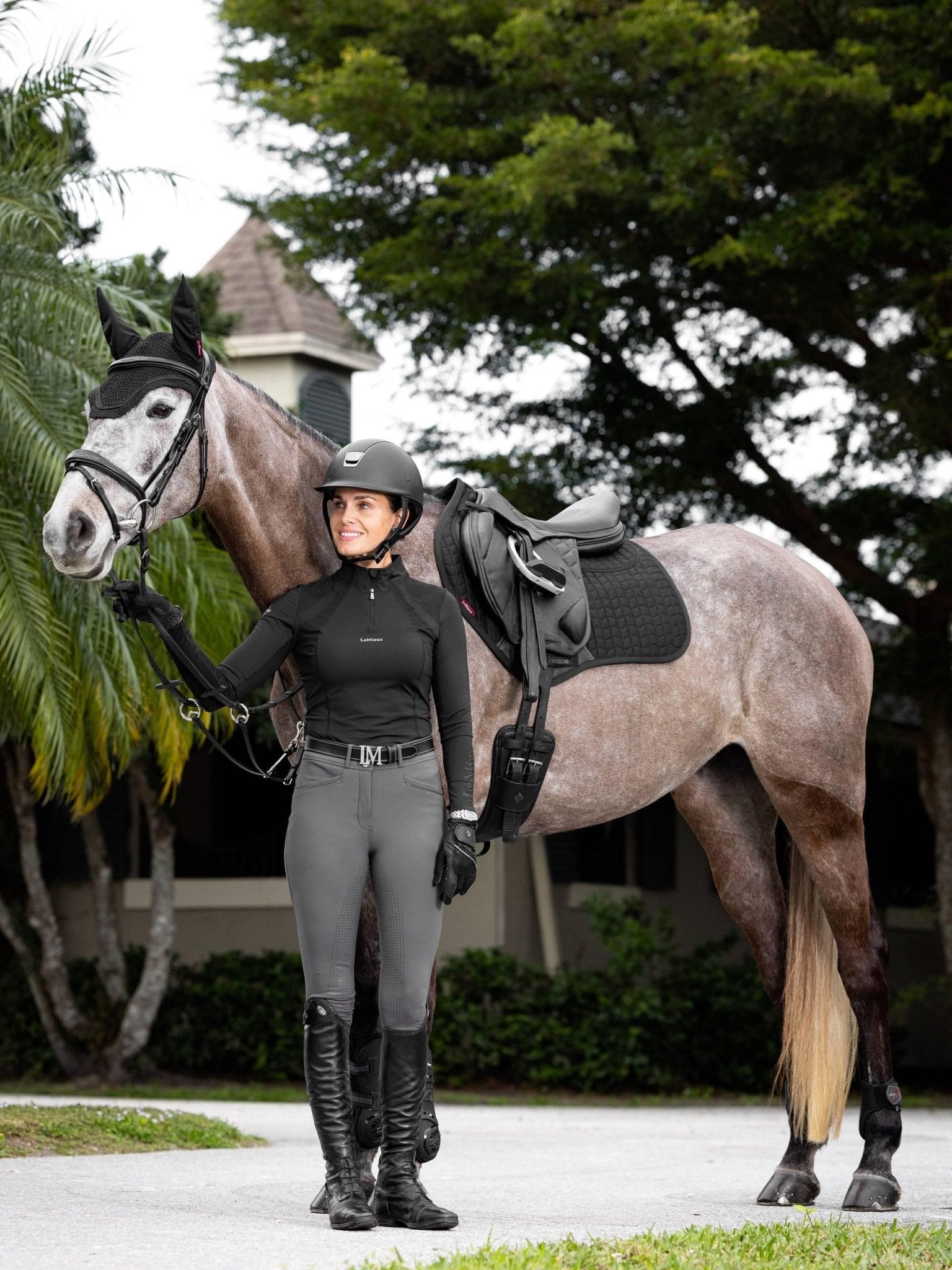 LeMieux ProSorb Plain 2 Pocket Close Contact Square - Nags Essentials