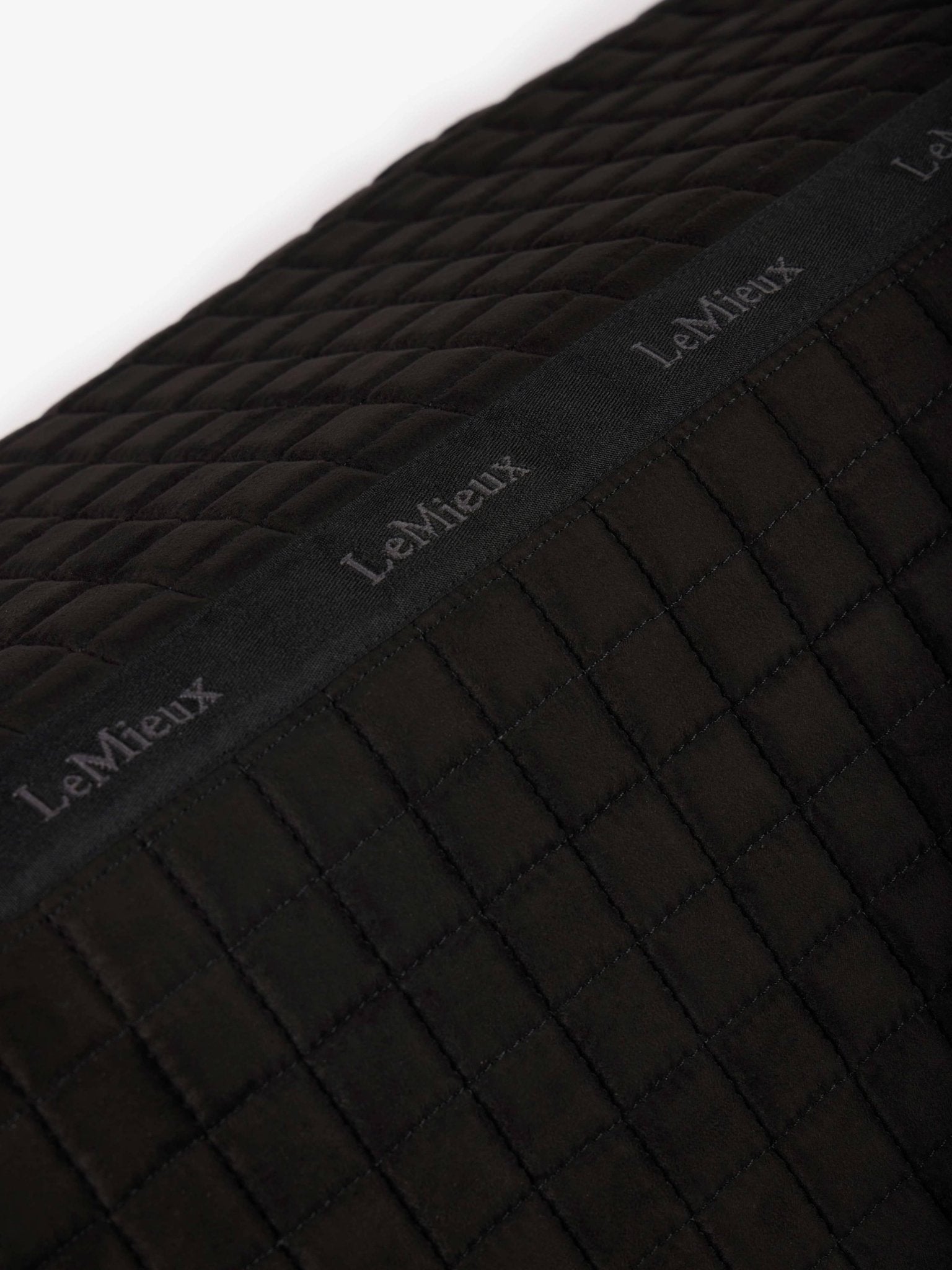 Lemieux Saddle Mattress - Black - Nags Essentials