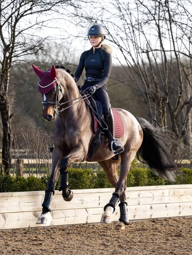 LeMieux Soft Shell Anti Slip Dressage Square - Nags Essentials