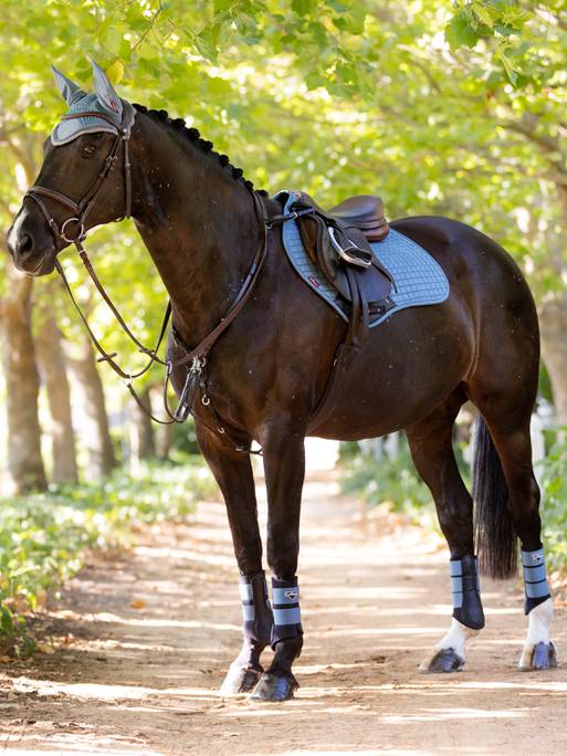 LeMieux Suede Close Contact Square Saddlepad - Nags Essentials