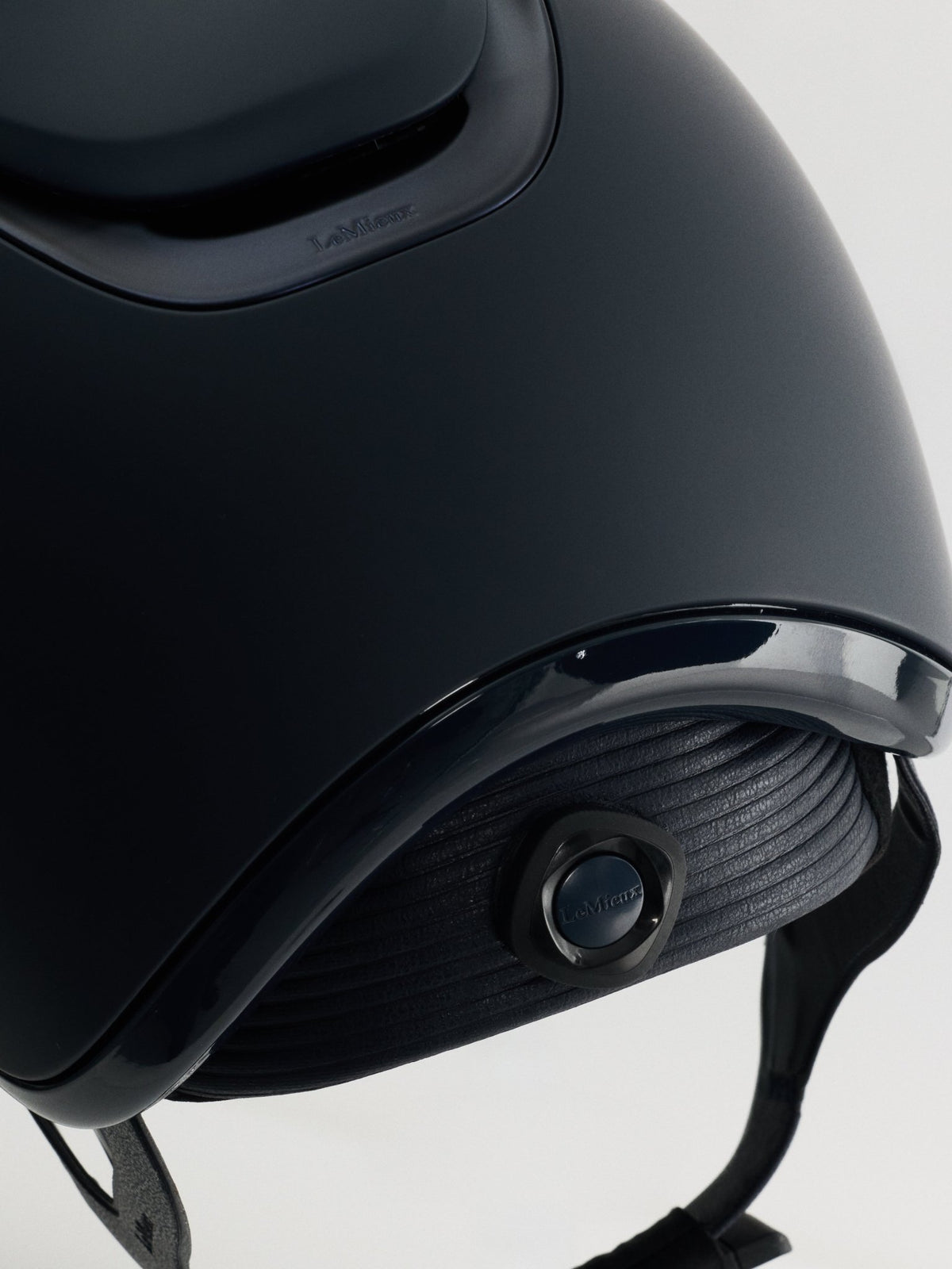 LeMieux Verv Competition Helmet Matte - Nags Essentials