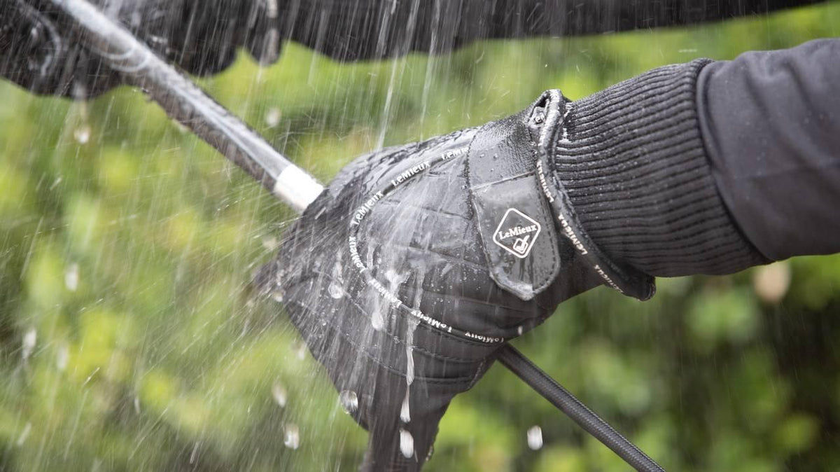 LeMieux Waterproof Lite Gloves - Black - Nags Essentials