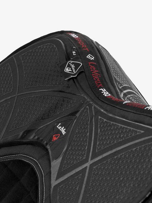 LeMieux X - Grip Silicone EuroJump Square - Nags Essentials