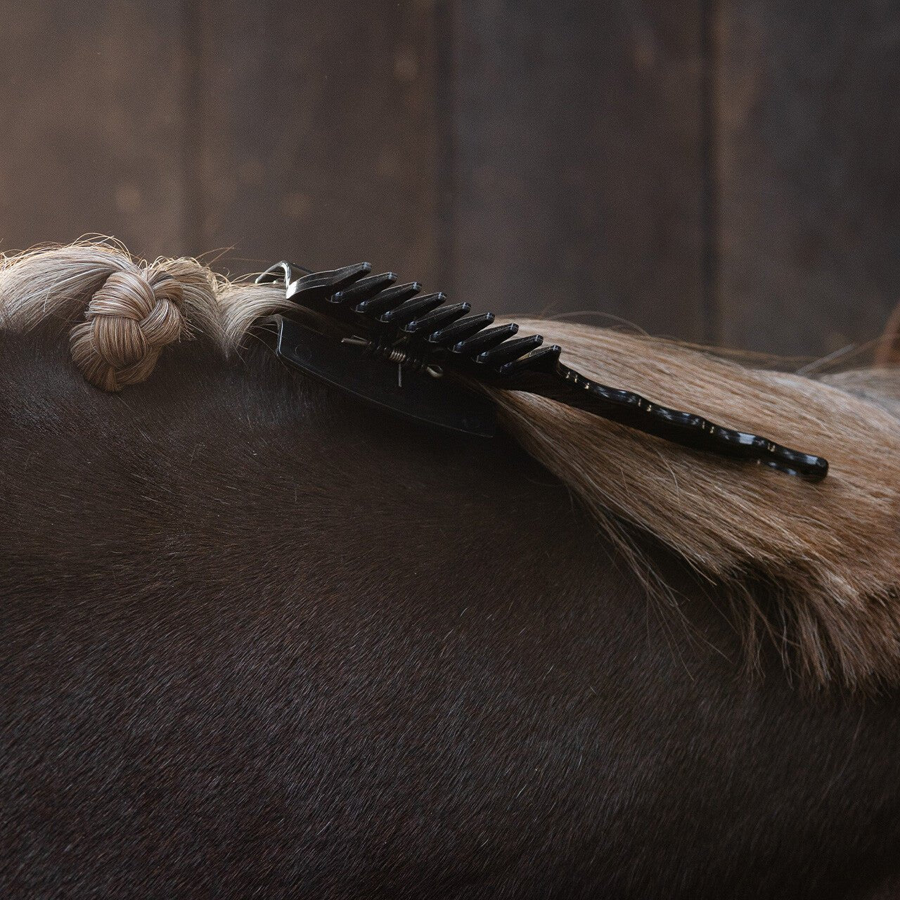 Plaiting Mane Comb Black - Nags Essentials