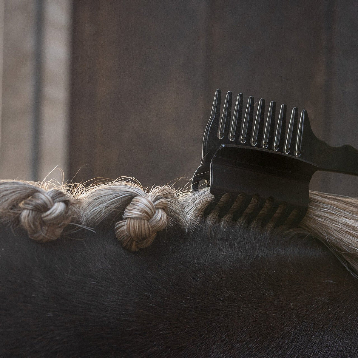 Plaiting Mane Comb Black - Nags Essentials