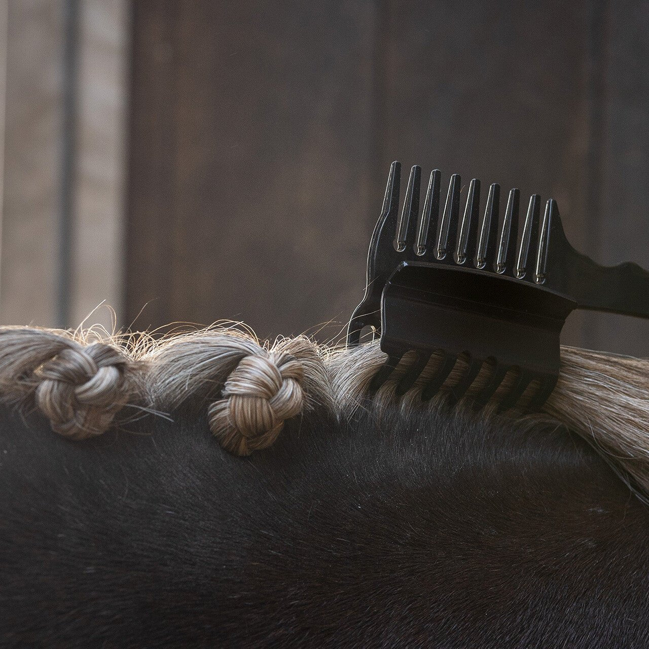 Plaiting Mane Comb Black - Nags Essentials