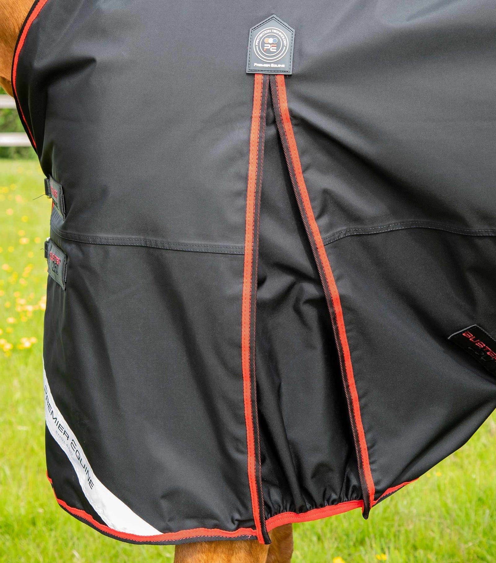 Premier Equine Buster 250g Turnout Rug with Classic Neck Cover - Nags Essentials