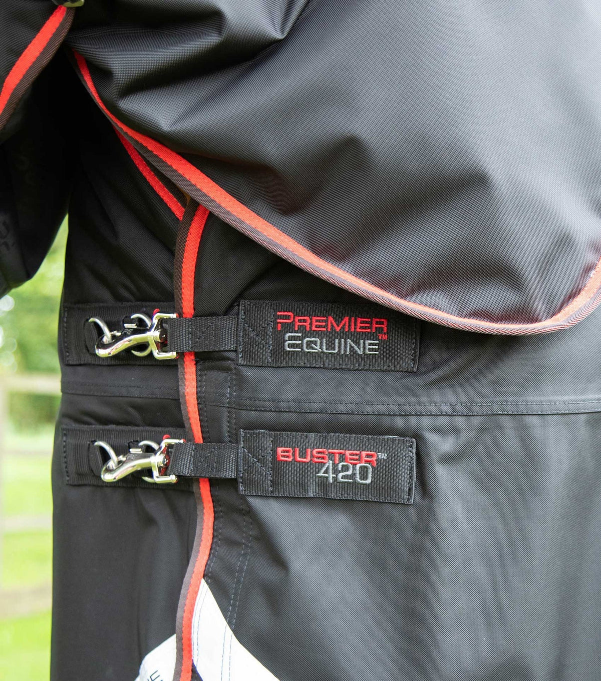 Premier Equine Buster 420g Turnout Rug with Classic Neck Cover - Nags Essentials