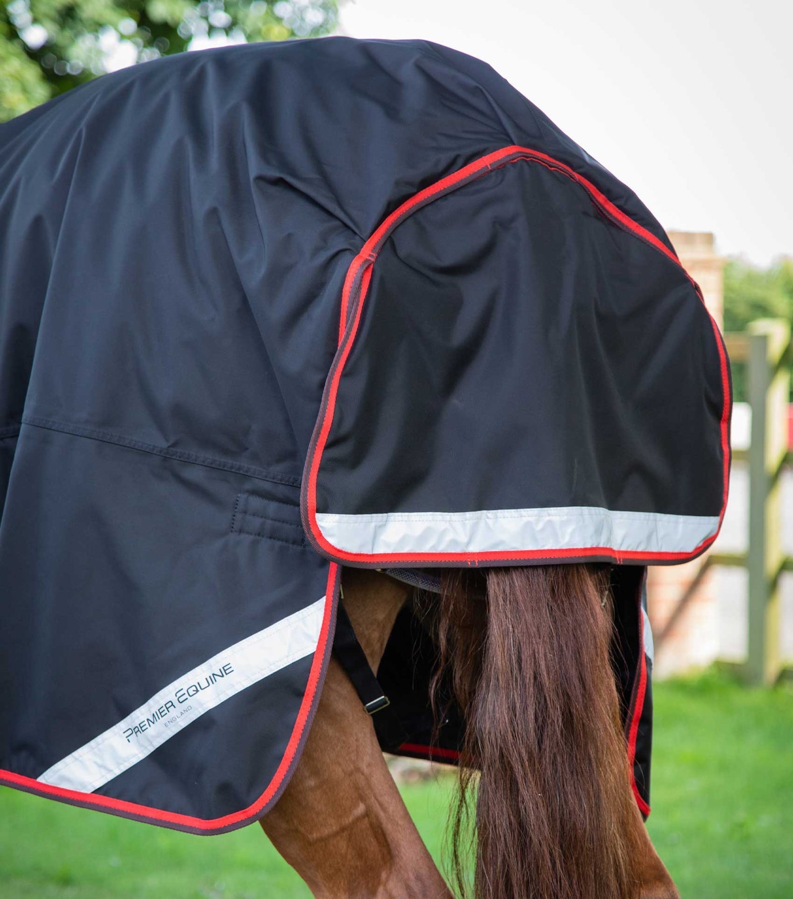 Premier Equine Buster Hardy 400g Half Neck Turnout Rug - Nags Essentials