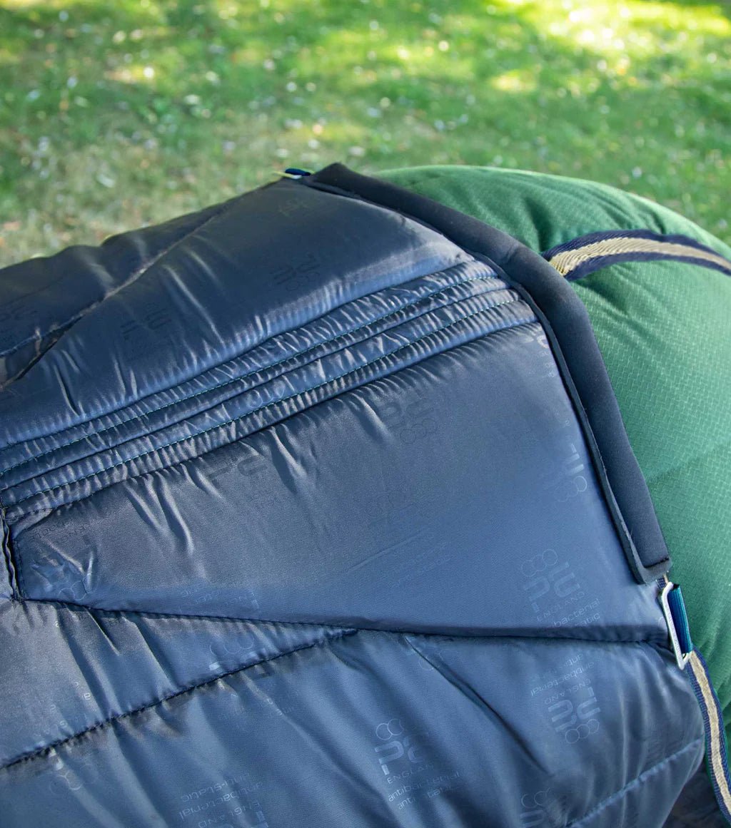 Premier Equine Lucanta 200g Stable Rug with Neck Cover - Nags Essentials