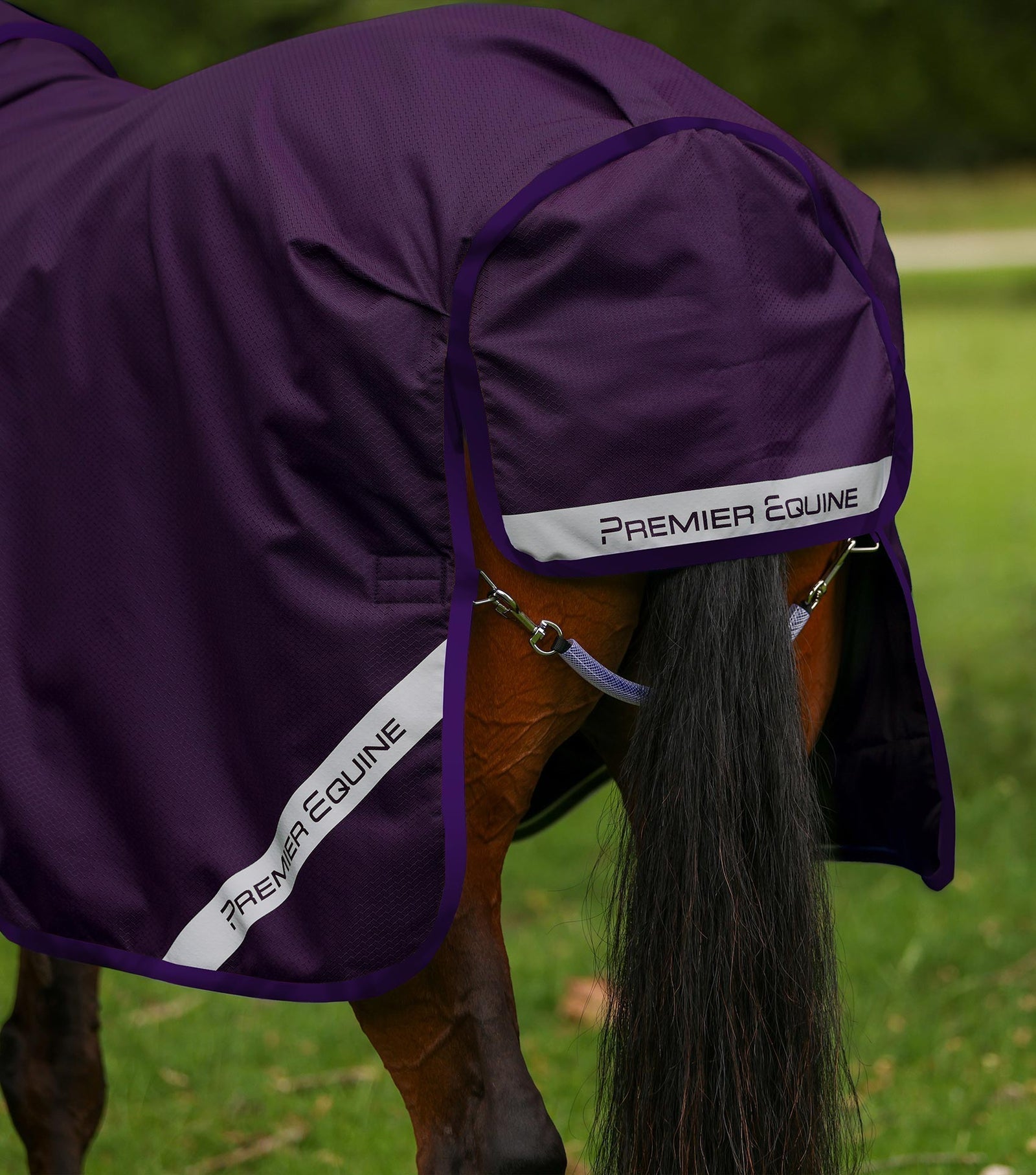 Premier Equine Stratus 600D Series 0g Turnout Rug with Classic Neck Cover - Nags Essentials