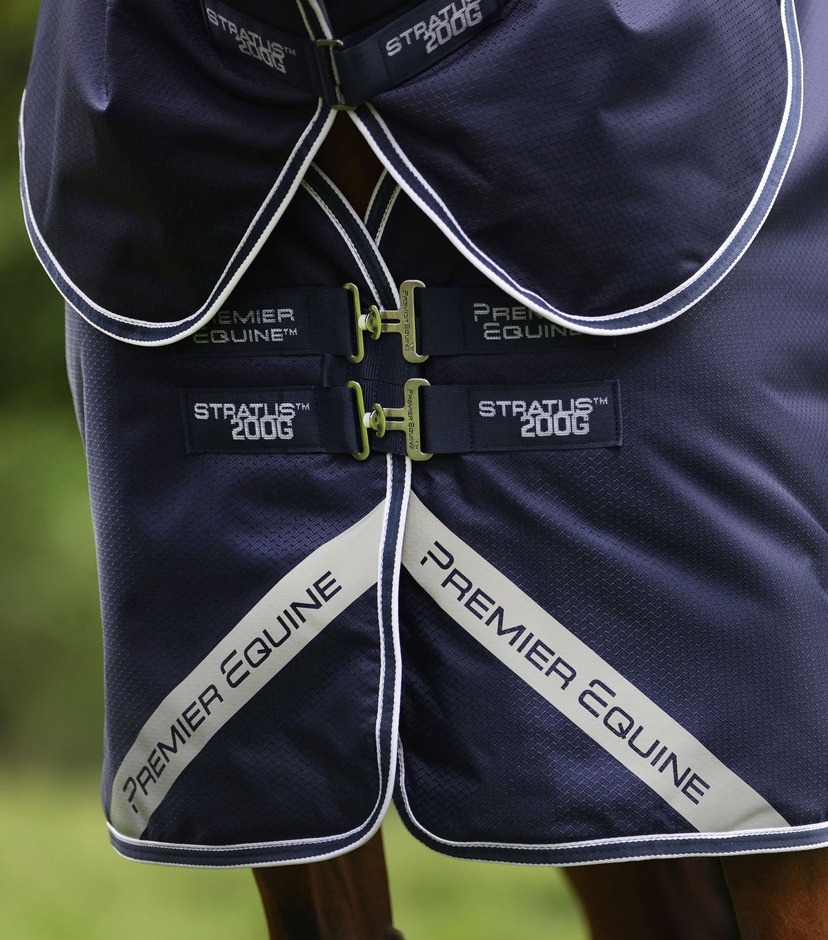 Premier Equine Stratus 600D Series 200g Turnout Rug with Classic Neck Cover - Nags Essentials