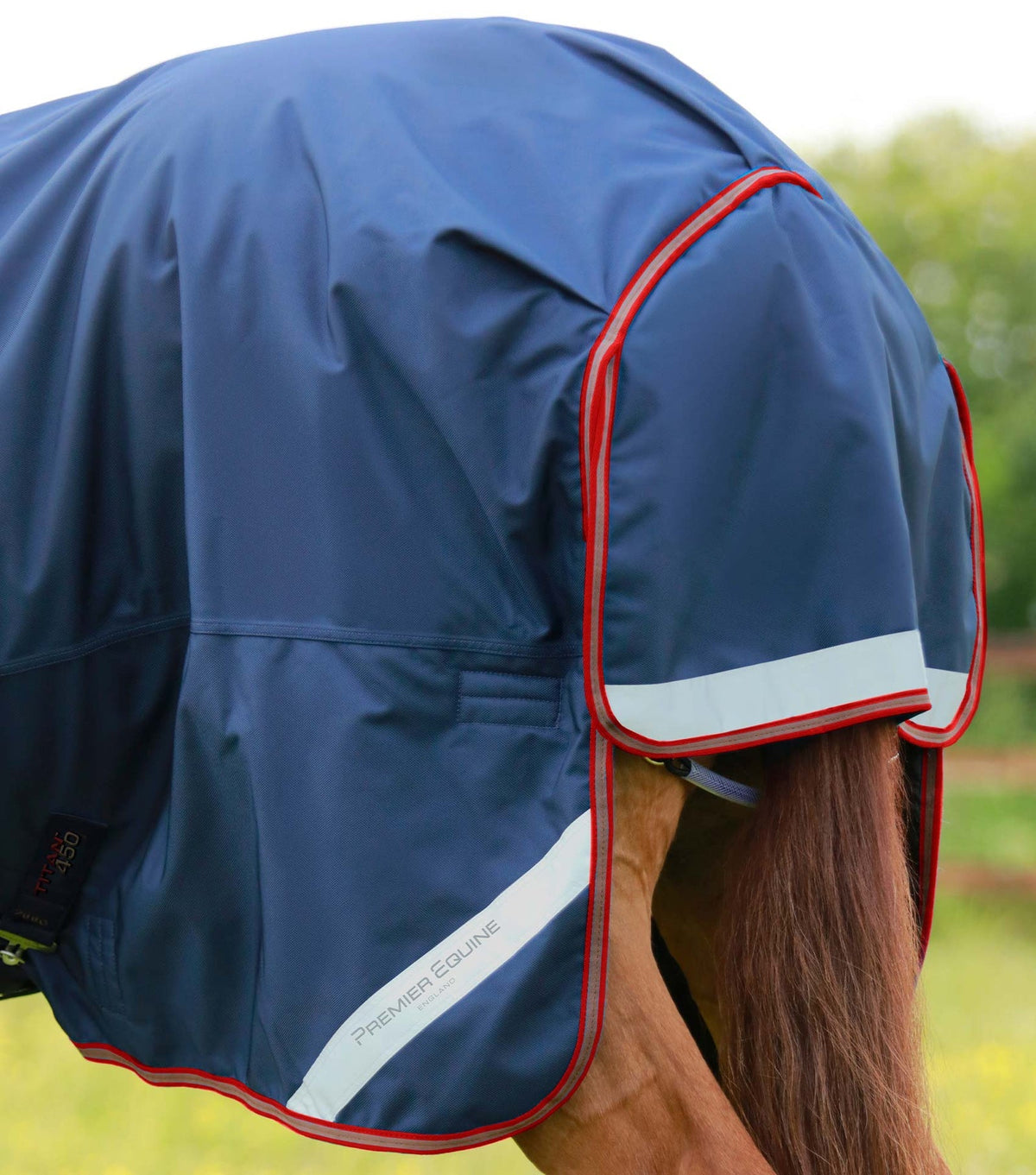 Premier Equine Titan 450g Turnout Rug with Snug-Fit Neck Cover - Nags Essentials