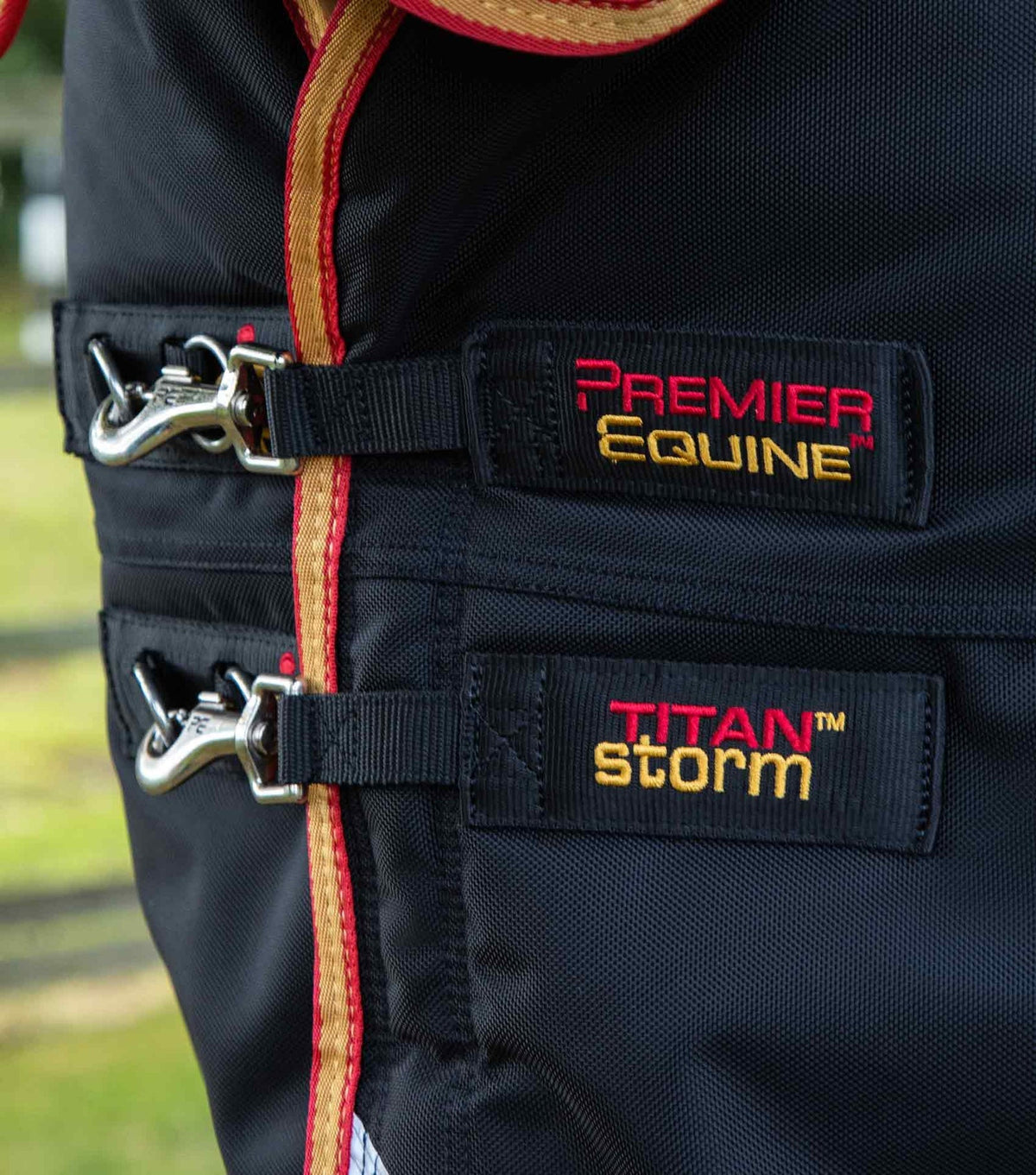 Premier Equine Titan Storm 450g Combo Turnout Rug with Snug-Fit Neck - Nags Essentials