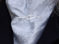 Deluxe Nouveau Stock Pin - Silver