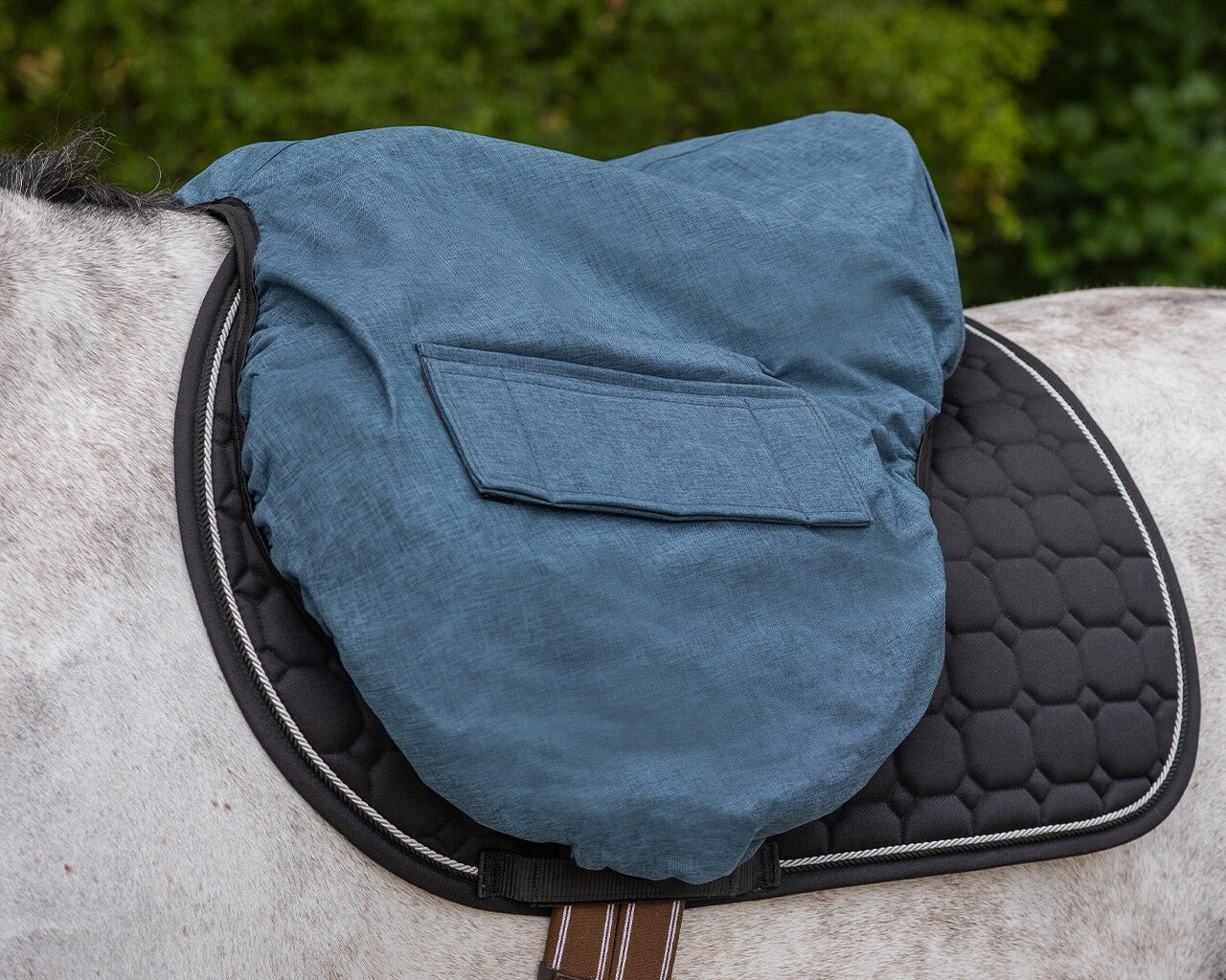 QHP Saddle cover - Nags Essentials