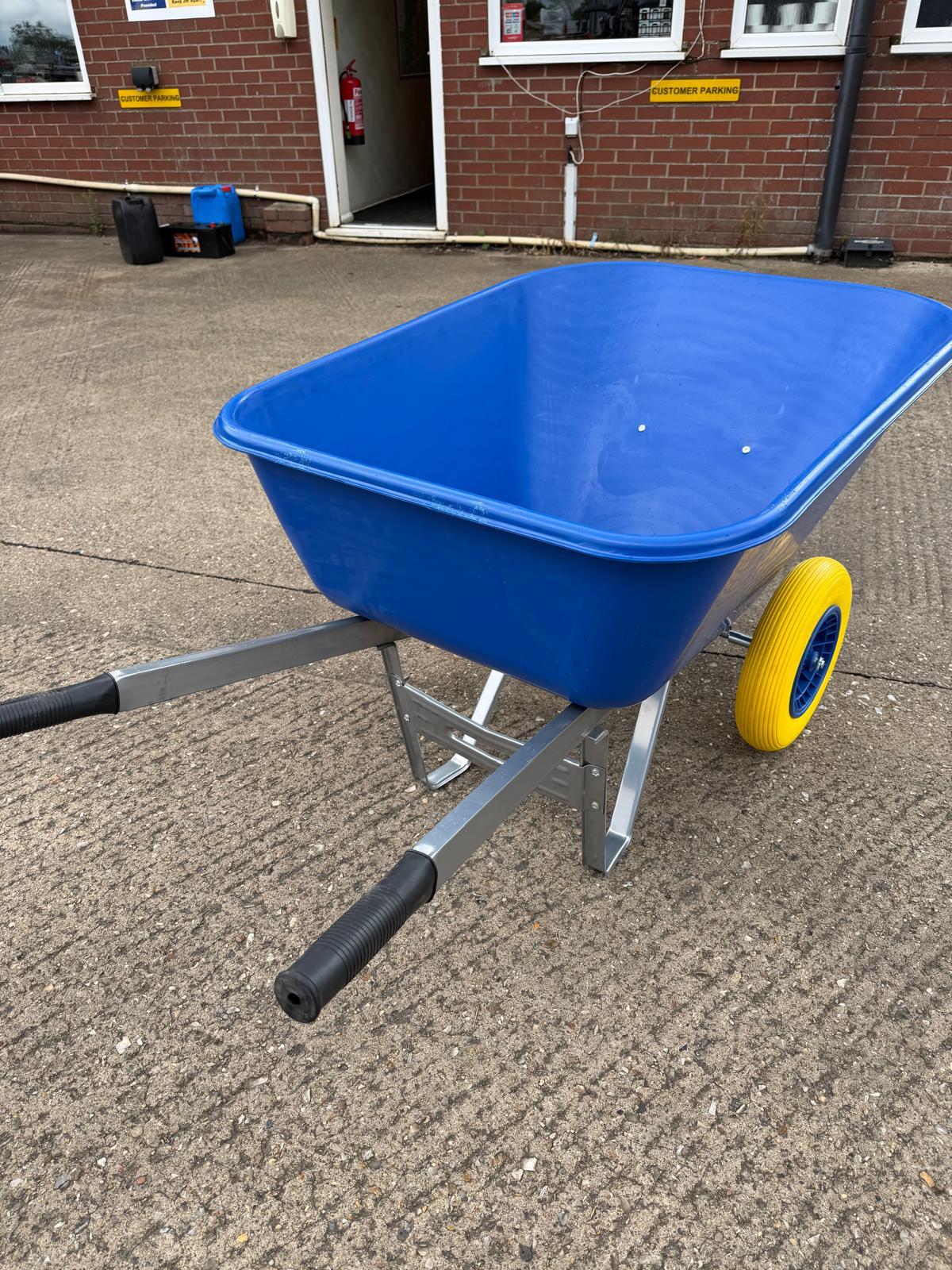 Wheelbarrow COLLECT ONLY ARENA UK