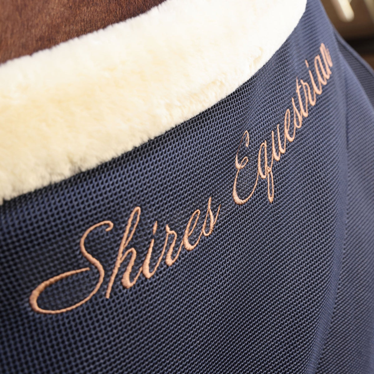 Shires Deluxe Air Motion Cooler - Navy - Nags Essentials