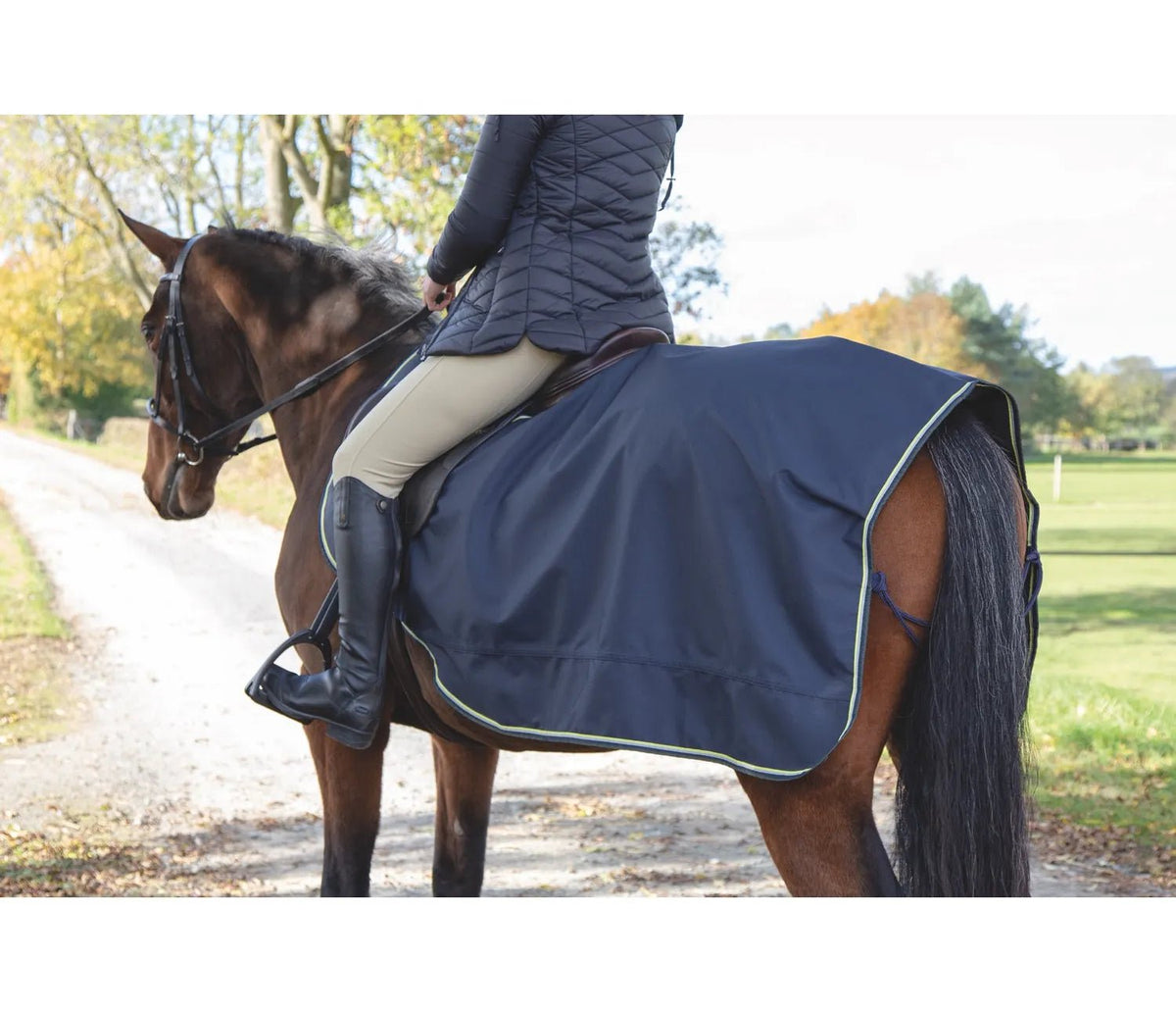 Tempest Original Waterproof Exercise Sheet - Nags Essentials