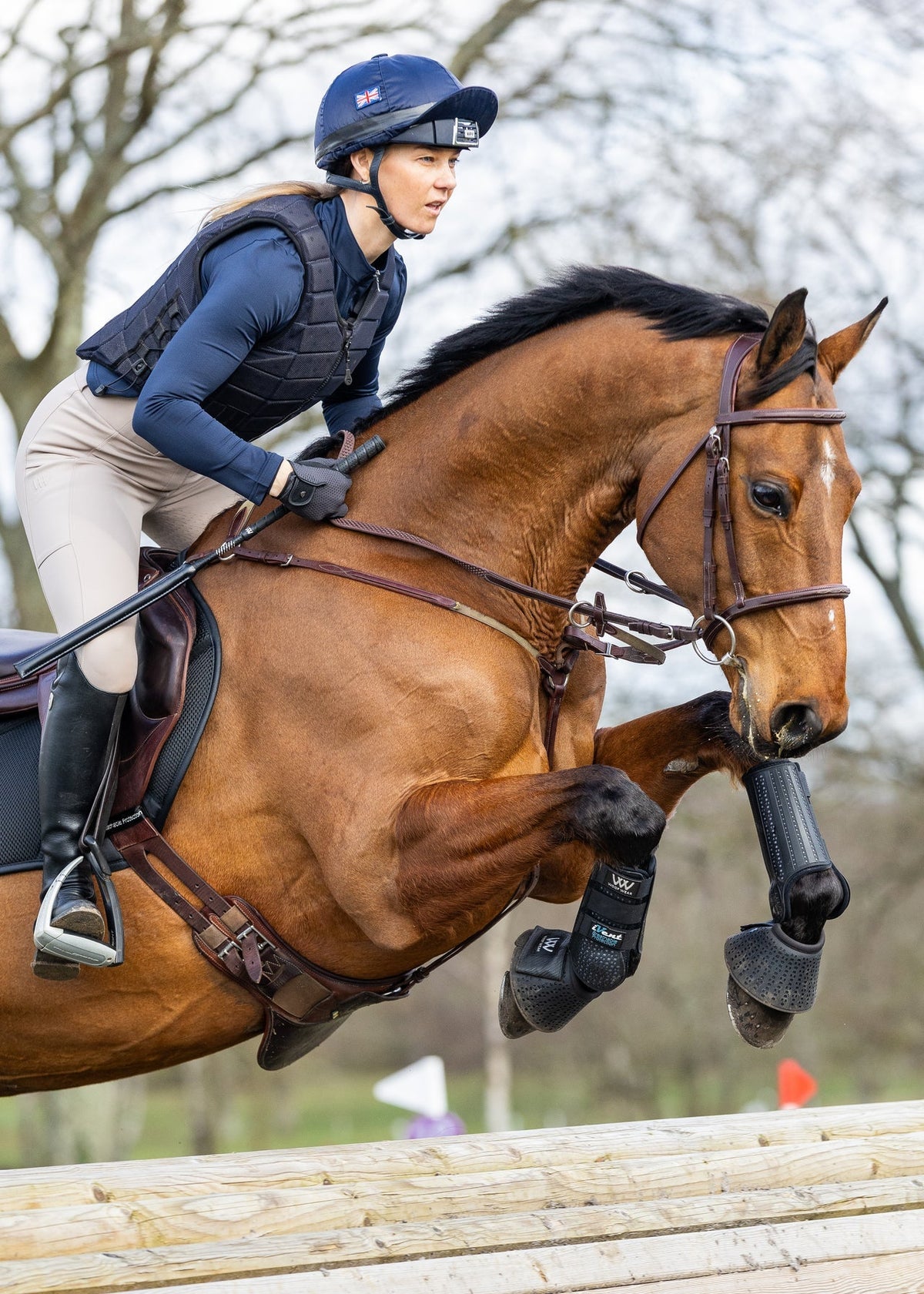 Woof Wear iVent Event Boot Front - Nags Essentials