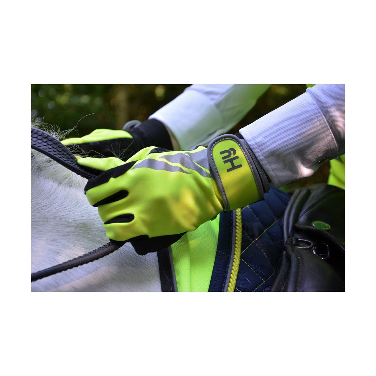 Hy Reflector Riding Gloves - Nags Essentials