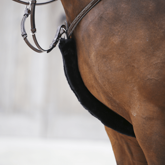 Kentucky Sheepskin Breastplate Cover - Nags Essentials